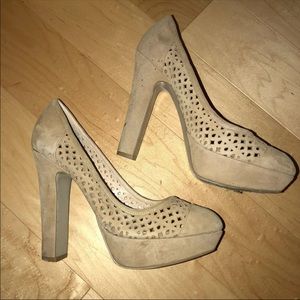 French connection nude pumps
